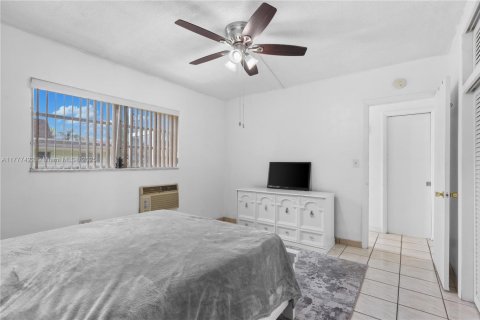 Copropriété à vendre à Miami, Floride: 1 chambre, 63.92 m2 № 1979679 - photo 13