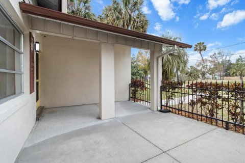 Casa en venta en Crystal River, Florida, 3 dormitorios, 181.35 m2 № 2104486 - foto 8