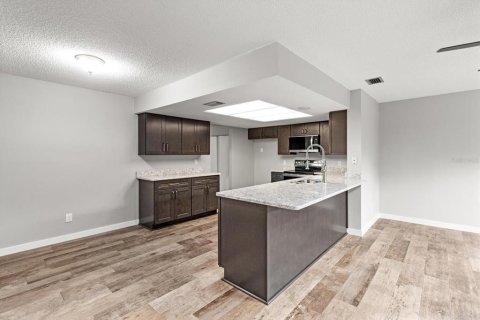 Casa en venta en Crystal River, Florida, 3 dormitorios, 181.35 m2 № 2104486 - foto 29