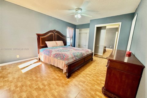 Immobilier commercial à Miramar, Floride 60.39 m2 № 1999606