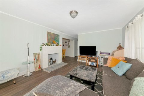House in Sarasota, Florida 3 bedrooms, 161.65 sq.m. № 1870300 - photo 7