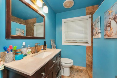 House in Sarasota, Florida 3 bedrooms, 161.65 sq.m. № 1870300 - photo 21
