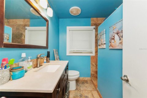 House in Sarasota, Florida 3 bedrooms, 161.65 sq.m. № 1870300 - photo 22