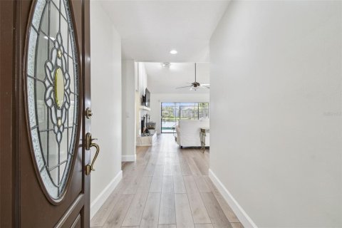 House in Tampa, Florida 3 bedrooms, 201.32 sq.m. № 1757341 - photo 4