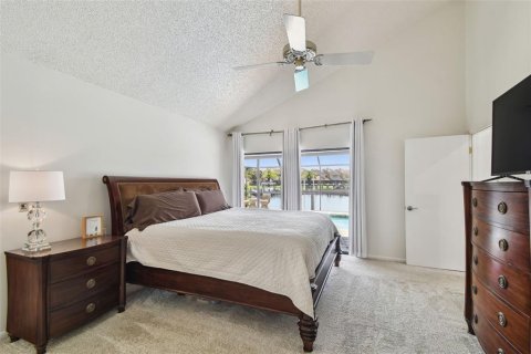 House in Tampa, Florida 3 bedrooms, 201.32 sq.m. № 1757341 - photo 24
