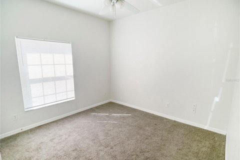 Touwnhouse à vendre à Kissimmee, Floride: 5 chambres, 158.31 m2 № 1678516 - photo 6