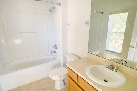 Touwnhouse à vendre à Kissimmee, Floride: 5 chambres, 158.31 m2 № 1678516 - photo 10