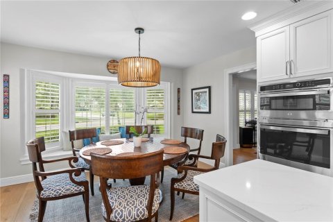House in Tampa, Florida 5 bedrooms, 259.2 sq.m. № 1906531 - photo 17