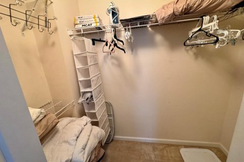Condo in West Palm Beach, Florida, 2 bedrooms  № 2187283 - photo 6