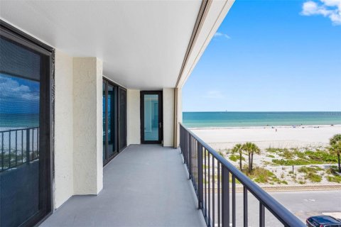 Copropriété à vendre à Clearwater, Floride: 2 chambres, 129.32 m2 № 2233478 - photo 23