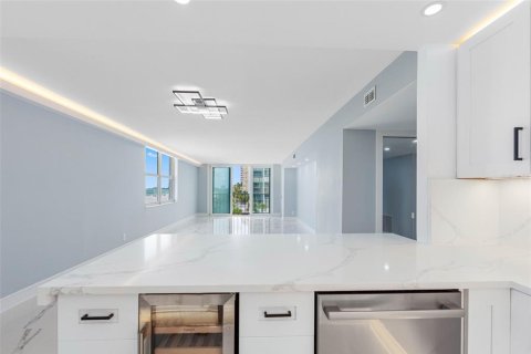Copropriété à vendre à Clearwater, Floride: 2 chambres, 129.32 m2 № 2233478 - photo 16