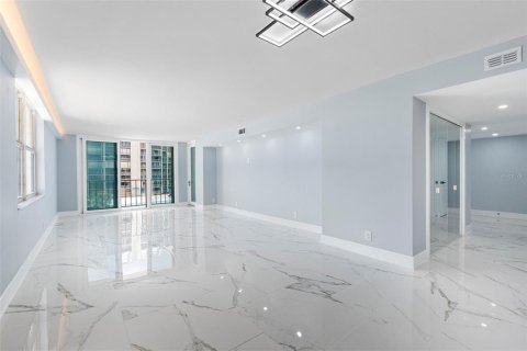 Copropriété à vendre à Clearwater, Floride: 2 chambres, 129.32 m2 № 2233478 - photo 17
