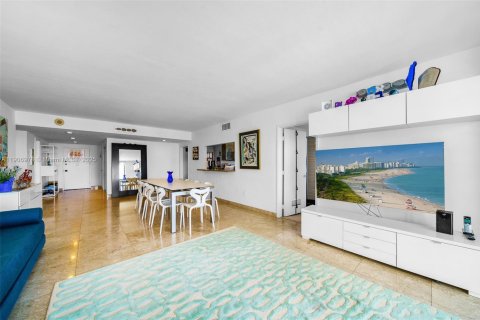Condominio en venta en Miami Beach, Florida, 2 dormitorios, 177.35 m2 № 1963605 - foto 22