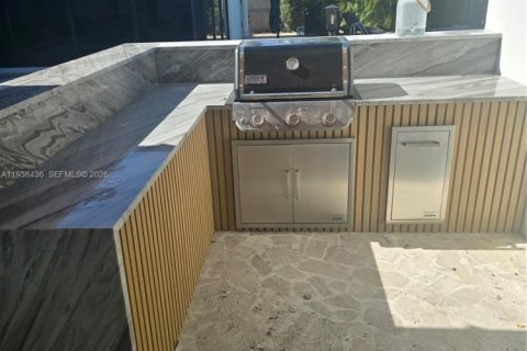 Villa ou maison à vendre à Hollywood, Floride: 4 chambres, 395.58 m2 № 2003413 - photo 6