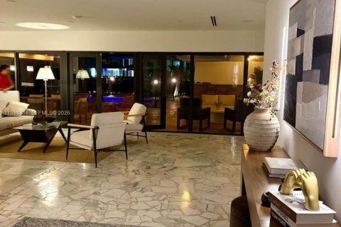 Villa ou maison à vendre à Hollywood, Floride: 4 chambres, 395.58 m2 № 2003413 - photo 19