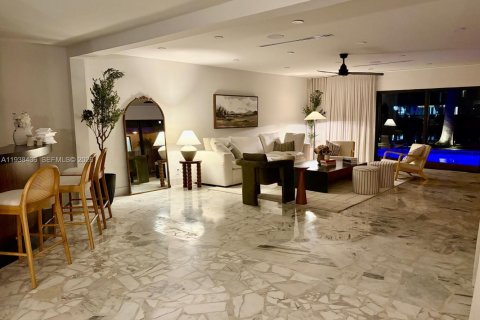 Villa ou maison à vendre à Hollywood, Floride: 4 chambres, 395.58 m2 № 2003413 - photo 26