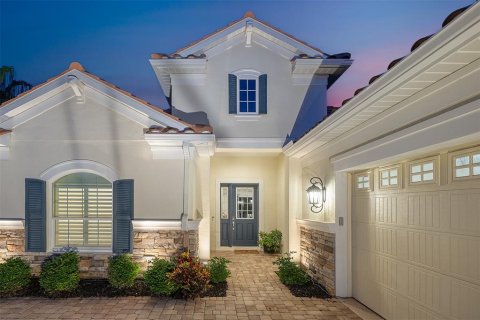 House in Englewood, Florida 3 bedrooms, 233.74 sq.m. № 2203934 - photo 7