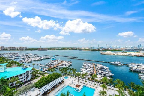 Купить кондоминиум в Майами-Бич, Флорида 2 спальни, 148.64м2, № 2013184 - фото 18