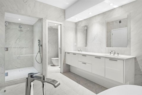 Купить кондоминиум в Майами-Бич, Флорида 2 спальни, 148.64м2, № 2013184 - фото 10