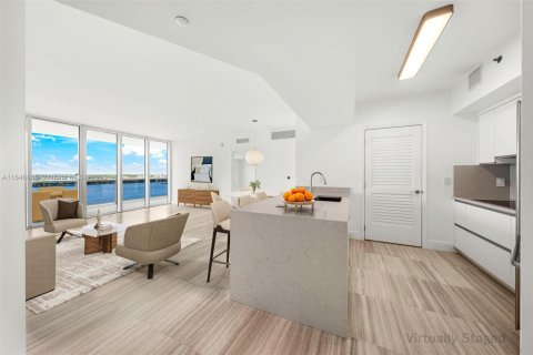 Купить кондоминиум в Майами-Бич, Флорида 2 спальни, 148.64м2, № 2013184 - фото 4