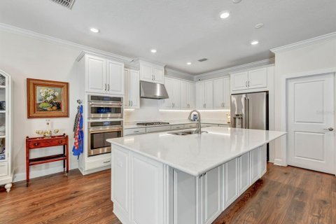 House in Wesley Chapel, Florida 2 bedrooms, 182.37 sq.m. № 2353290 - photo 8