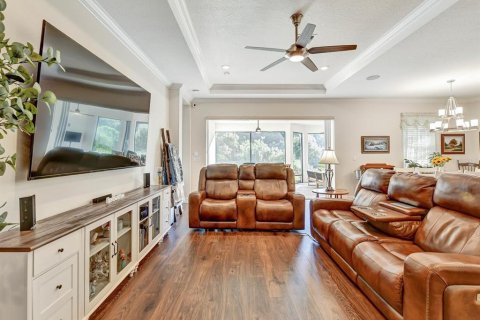 House in Wesley Chapel, Florida 2 bedrooms, 182.37 sq.m. № 2353290 - photo 25