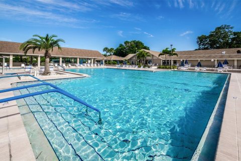 House in Palm Harbor, Florida 3 bedrooms, 137.03 sq.m. № 2197117 - photo 24