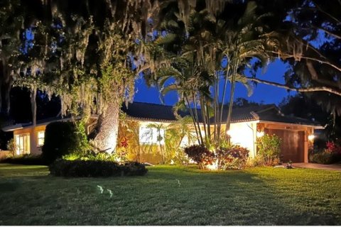 Casa en Palm Harbor, Florida 3 dormitorios, 137.03 m2 № 2197117