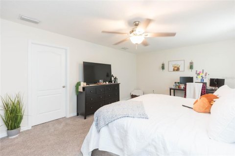 Casa en venta en Plant City, Florida, 4 dormitorios, 232.72 m2 № 2152368 - foto 29