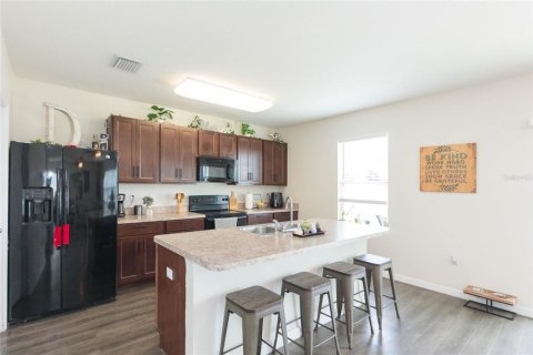 Casa en venta en Plant City, Florida, 4 dormitorios, 232.72 m2 № 2152368 - foto 11