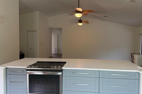 House in Boca Raton, Florida 4 bedrooms, 195.09 sq.m. № 2177622 - photo 4