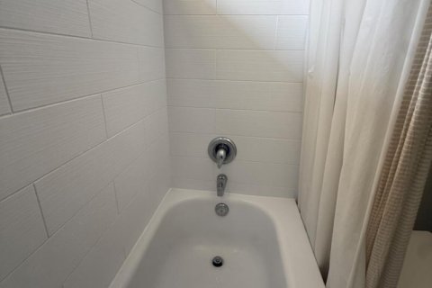House in Boca Raton, Florida 4 bedrooms, 195.09 sq.m. № 2177622 - photo 13