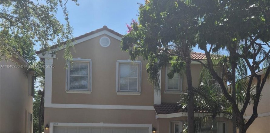Villa ou maison à Hollywood, Floride 3 chambres, 178.28 m2 № 1852058
