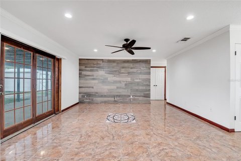 House in Orlando, Florida 4 bedrooms, 167.5 sq.m. № 1880735 - photo 29