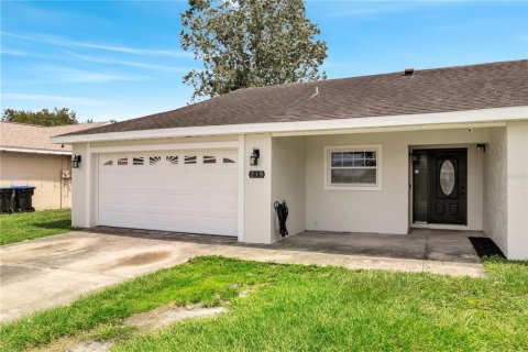 House in Orlando, Florida 4 bedrooms, 167.5 sq.m. № 1880735 - photo 26