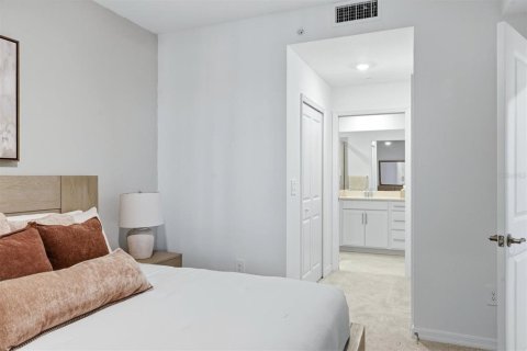 Copropriété à louer à Lakewood Ranch, Floride: 2 chambres, 107.21 m2 № 2416577 - photo 20