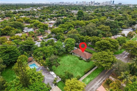 Casa en alquiler en North Miami, Florida, 3 dormitorios, 167.22 m2 № 1883853 - foto 22