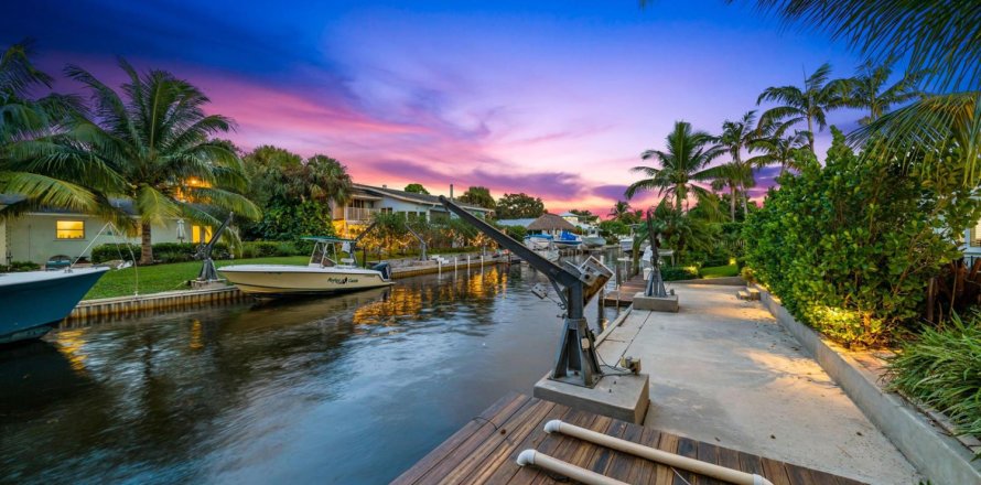 Casa en Jupiter, Florida 3 dormitorios, 177.26 m2 № 2183972