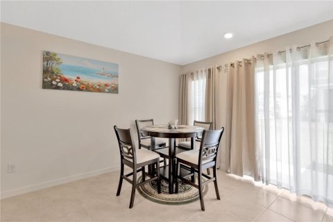 House in Riverview, Florida 3 bedrooms, 125.05 sq.m. № 1719081 - photo 23