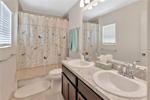 House in Riverview, Florida 3 bedrooms, 125.05 sq.m. № 1719081 - photo 2