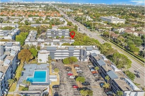 Купить кондоминиум в Майами, Флорида 2 спальни, 83.61м2, № 1972124 - фото 18