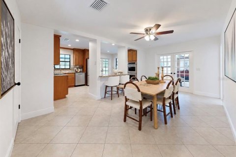 Casa en venta en Valrico, Florida, 4 dormitorios, 210.89 m2 № 2384325 - foto 7