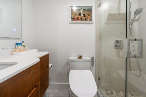 Condominio en venta en Miami Beach, Florida, 3 dormitorios, 110.55 m2 № 1920853 - foto 10