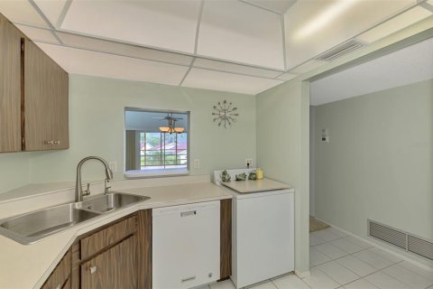 Купить кондоминиум в Венеция, Флорида 6 комнат, 93.09м2, № 1901041 - фото 15