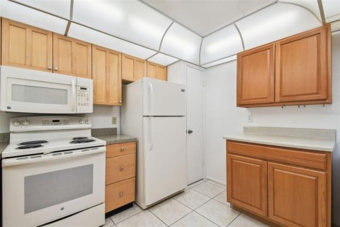 Condominio en venta en Largo, Florida, 2 dormitorios, 97.08 m2 № 1143165 - foto 11