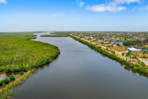 Terreno en venta en Port Charlotte, Florida № 251612 - foto 26