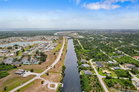 Terreno en venta en Port Charlotte, Florida № 251612 - foto 11