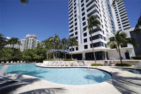 Condominio en venta en Miami Beach, Florida, 1 dormitorio, 74.88 m2 № 1942493 - foto 30