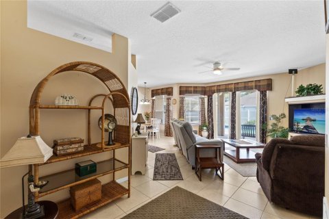 Villa ou maison à vendre à Orlando, Floride: 4 chambres, 250.65 m2 № 2151905 - photo 7