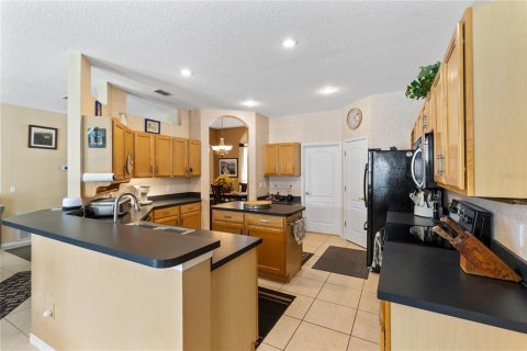 Villa ou maison à vendre à Orlando, Floride: 4 chambres, 250.65 m2 № 2151905 - photo 13